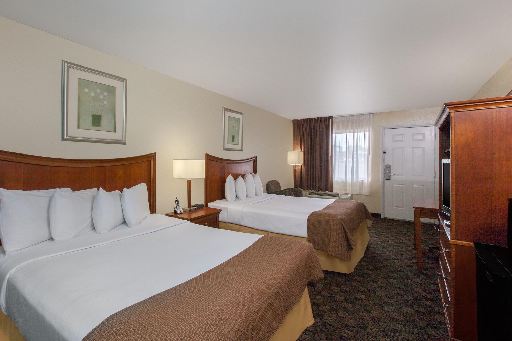 Travelodge By Wyndham Натчиточес Экстерьер фото