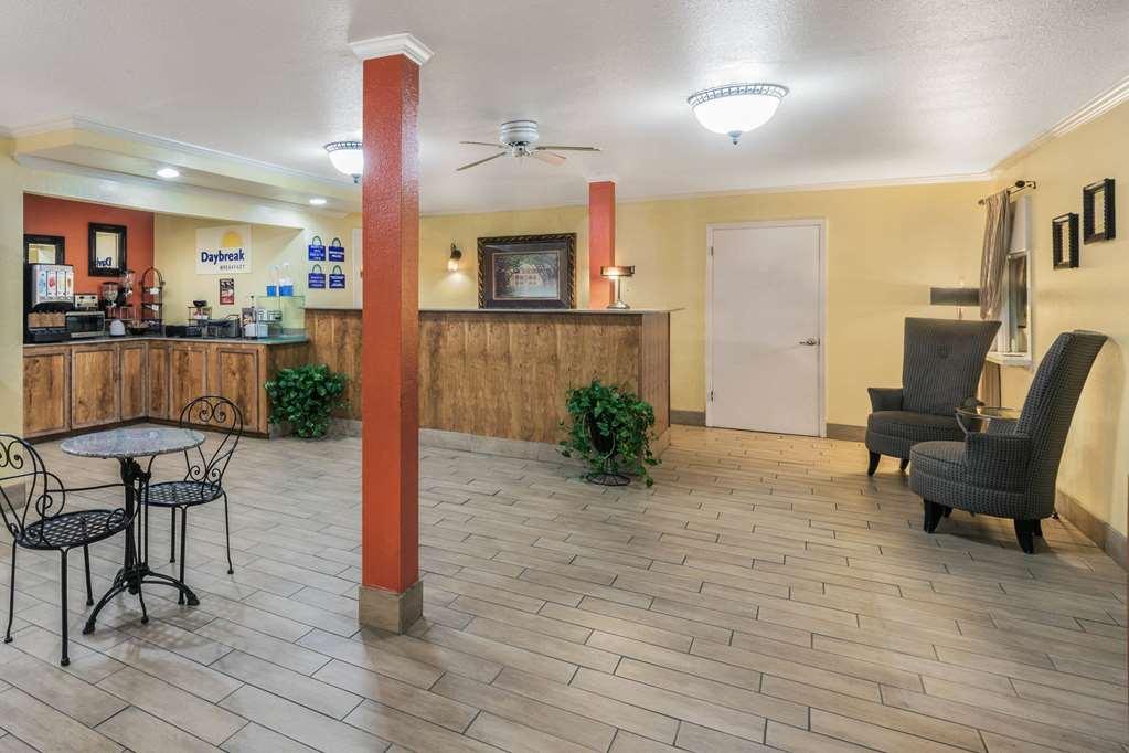 Travelodge By Wyndham Натчиточес Интерьер фото