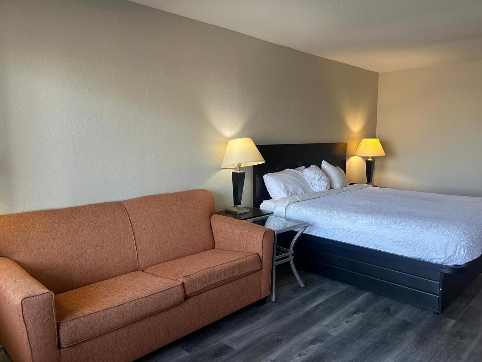 Travelodge By Wyndham Натчиточес Экстерьер фото